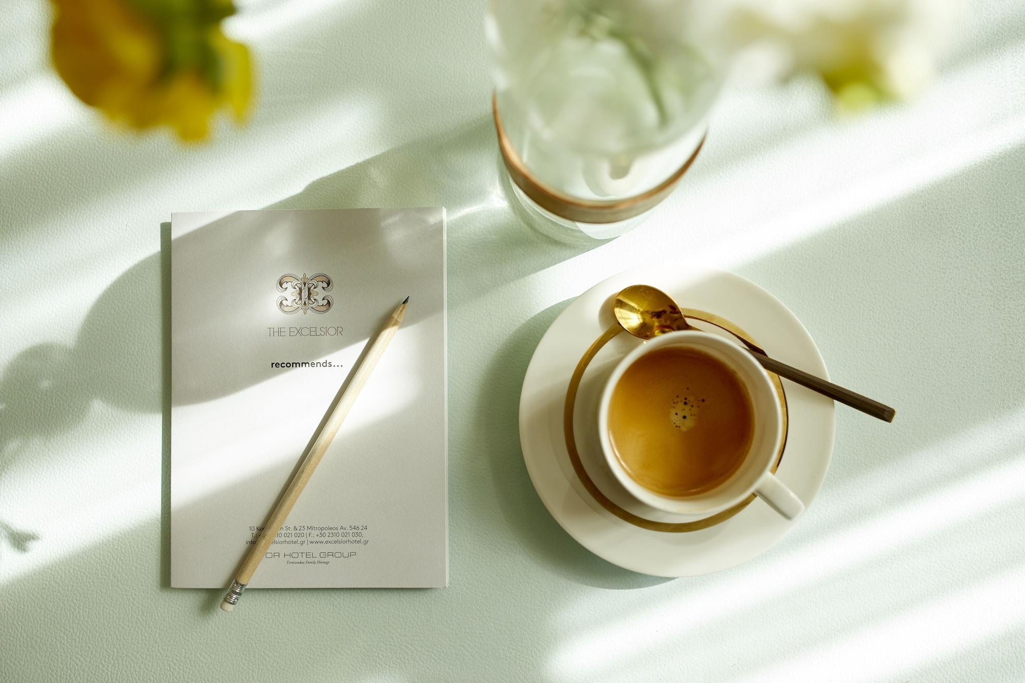 엑셀시오르 호텔 테살로니키 외부 사진 A cup of coffee