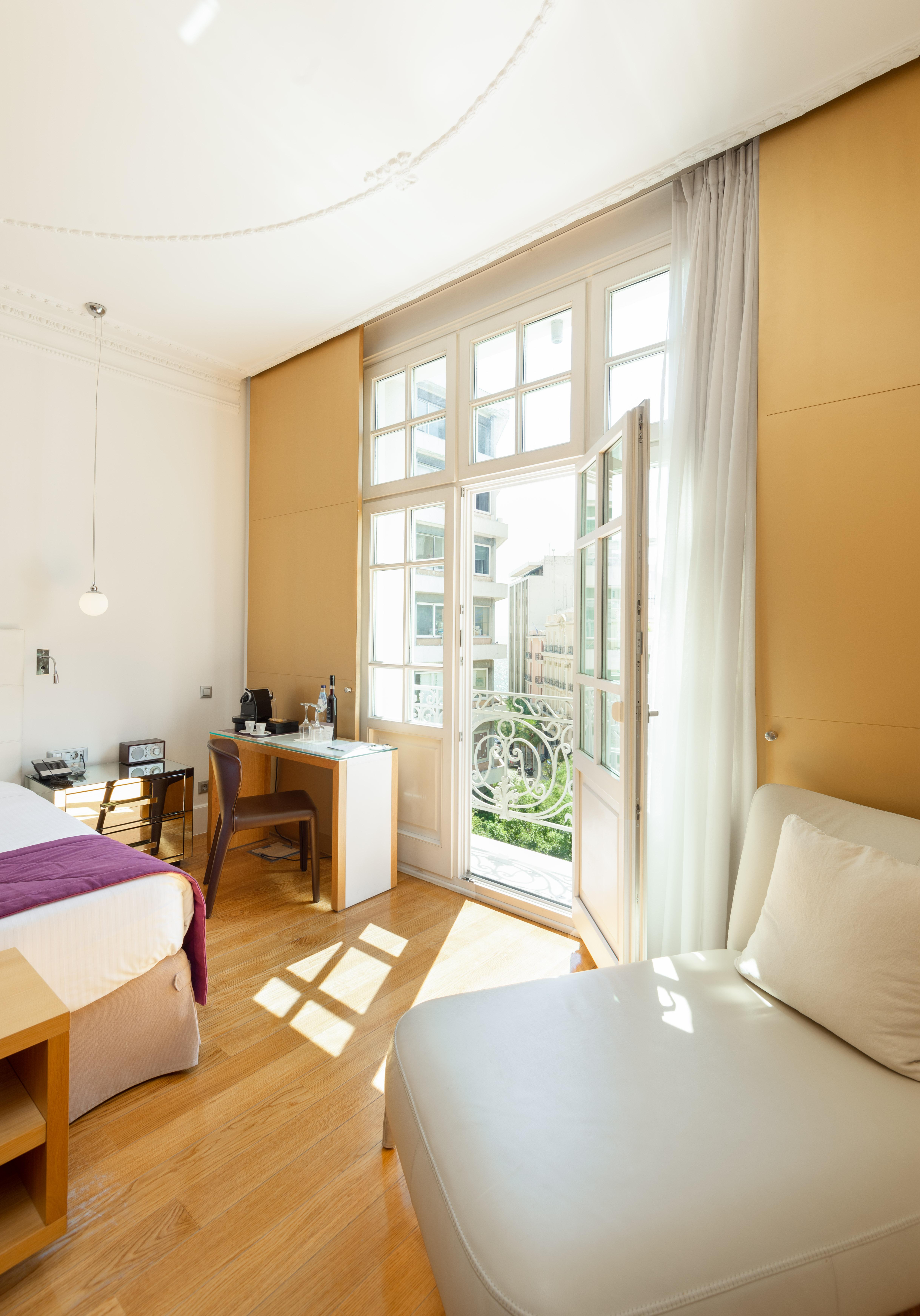 엑셀시오르 호텔 테살로니키 외부 사진 A room at the hotel