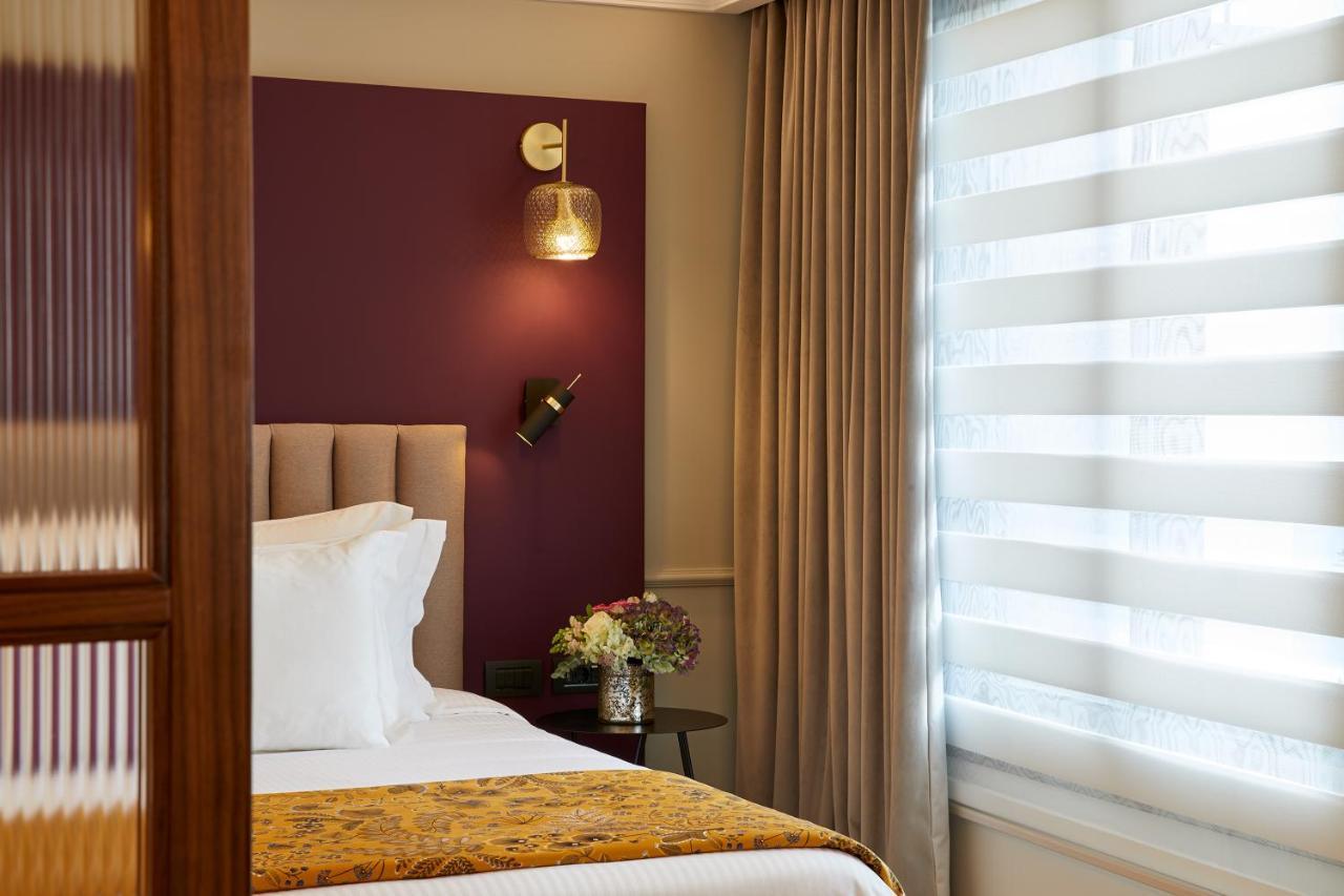 엑셀시오르 호텔 테살로니키 외부 사진 A room at the hotel