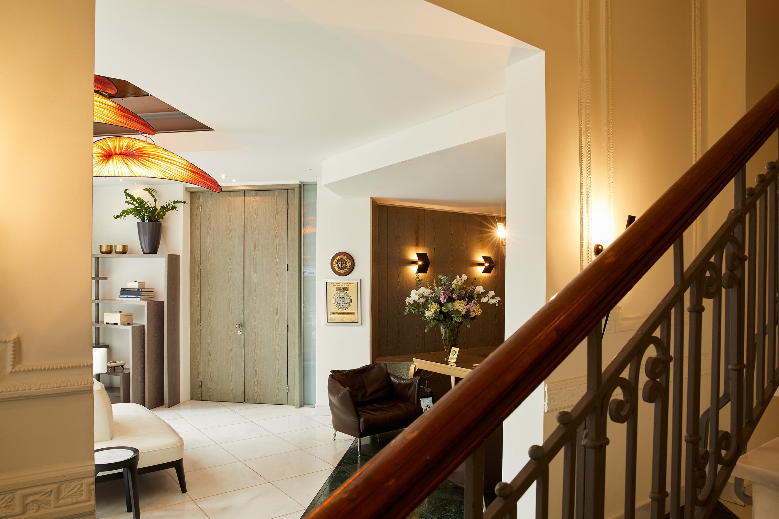 엑셀시오르 호텔 테살로니키 외부 사진 Interior of the hotel