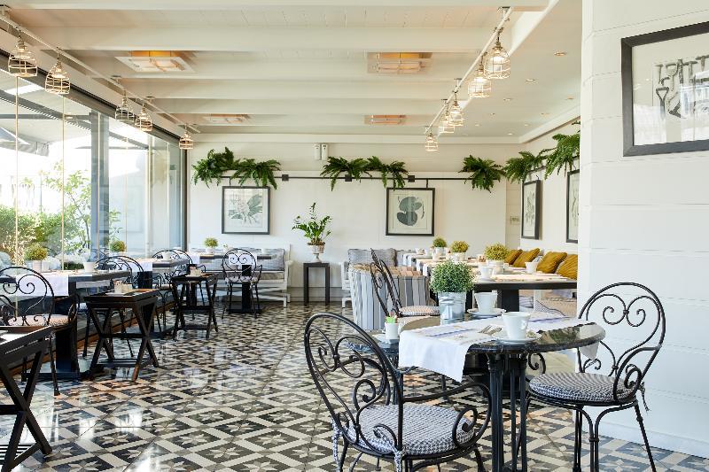 엑셀시오르 호텔 테살로니키 외부 사진 The restaurant